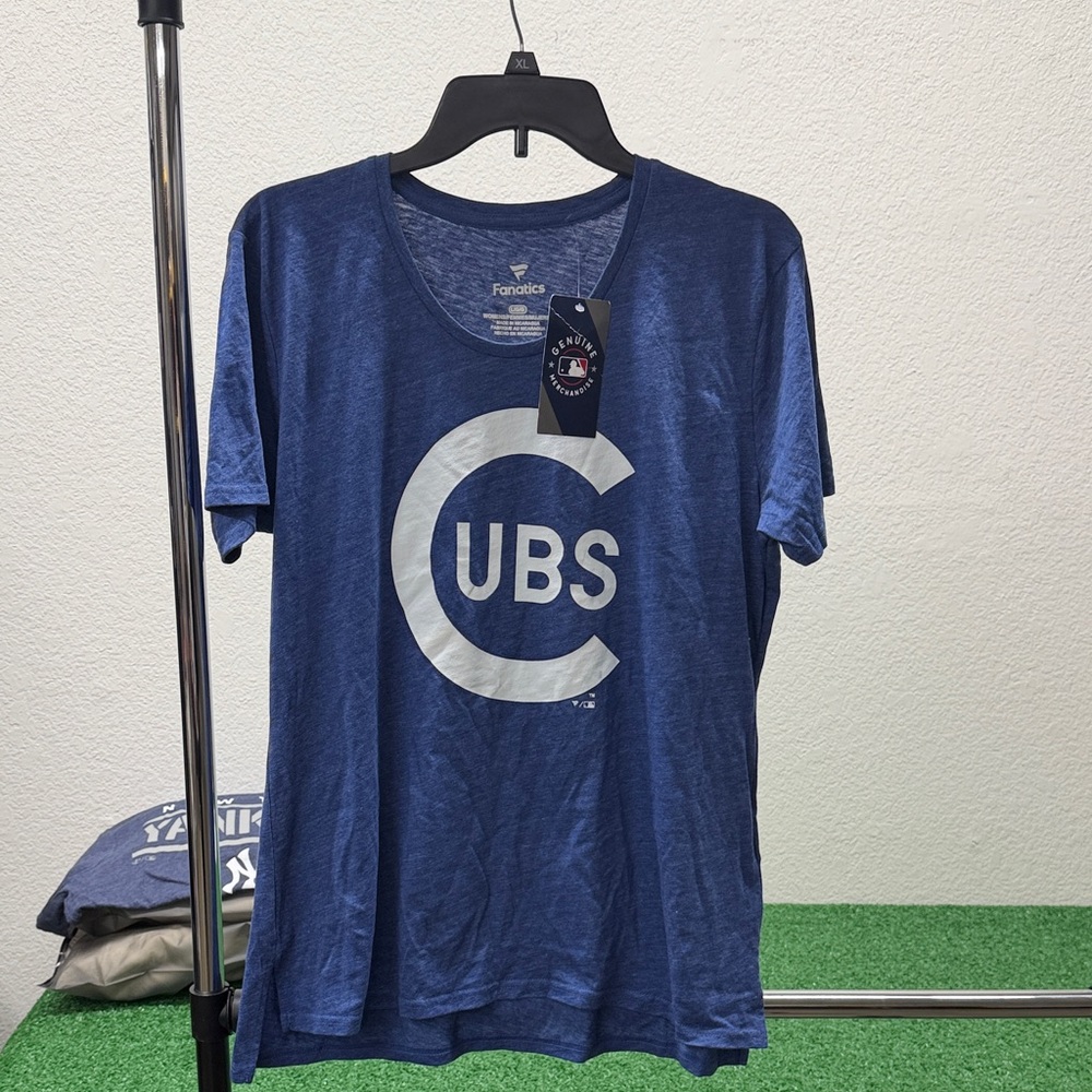 Fanatics Chicago Cubs Short Sleeve Tee, light weight & Comfortable